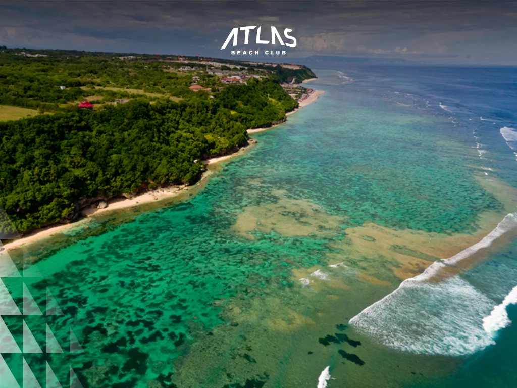 Hidden beaches in Bali offer serenity and unique settings, attracting tourists seeking relaxation and peace. Nyang Nyang’s paradise; Green Bowl’s caves; Bias Tugel’s tranquility.