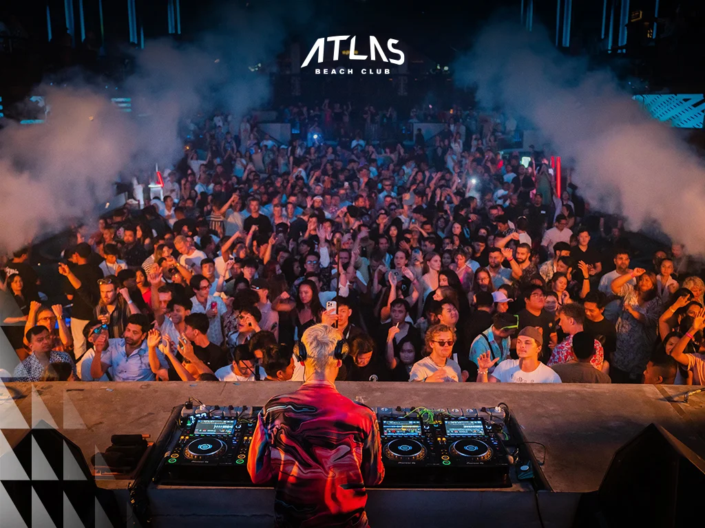  luxury sunbeds, beachfront cocktails, ocean-view lounges